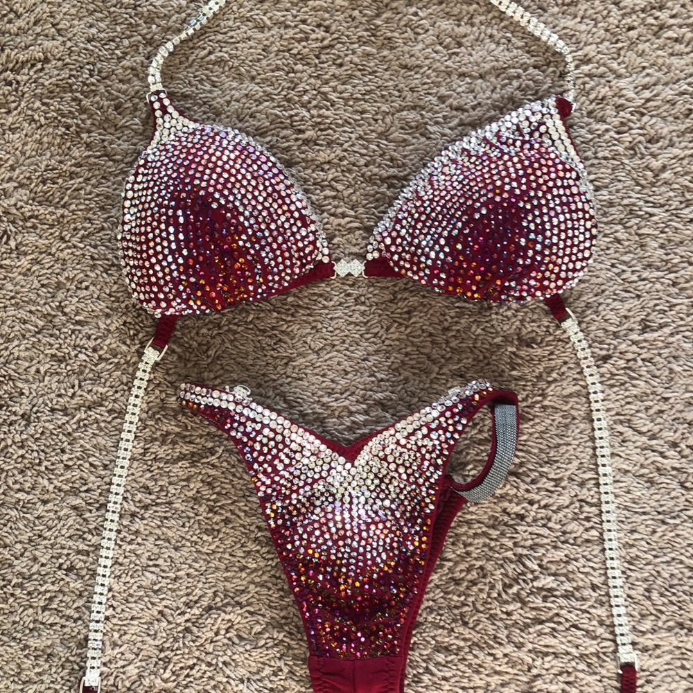 Competition Suit (Figure)